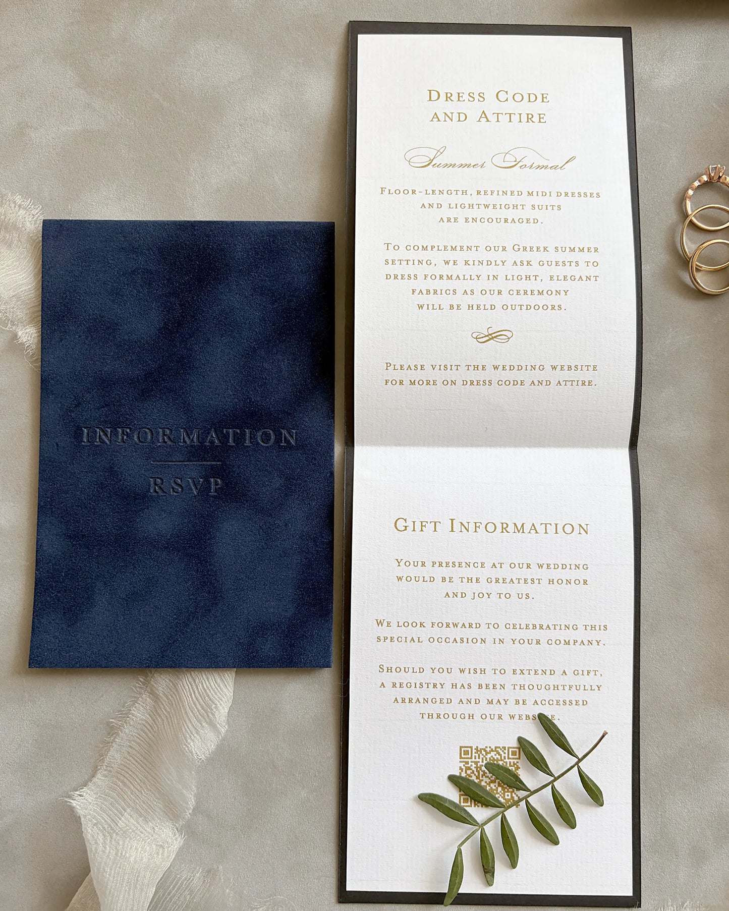Isabelle Navy Blue velvet folio with embossed Information pocket and Dress Code insert card — Polina Perri
