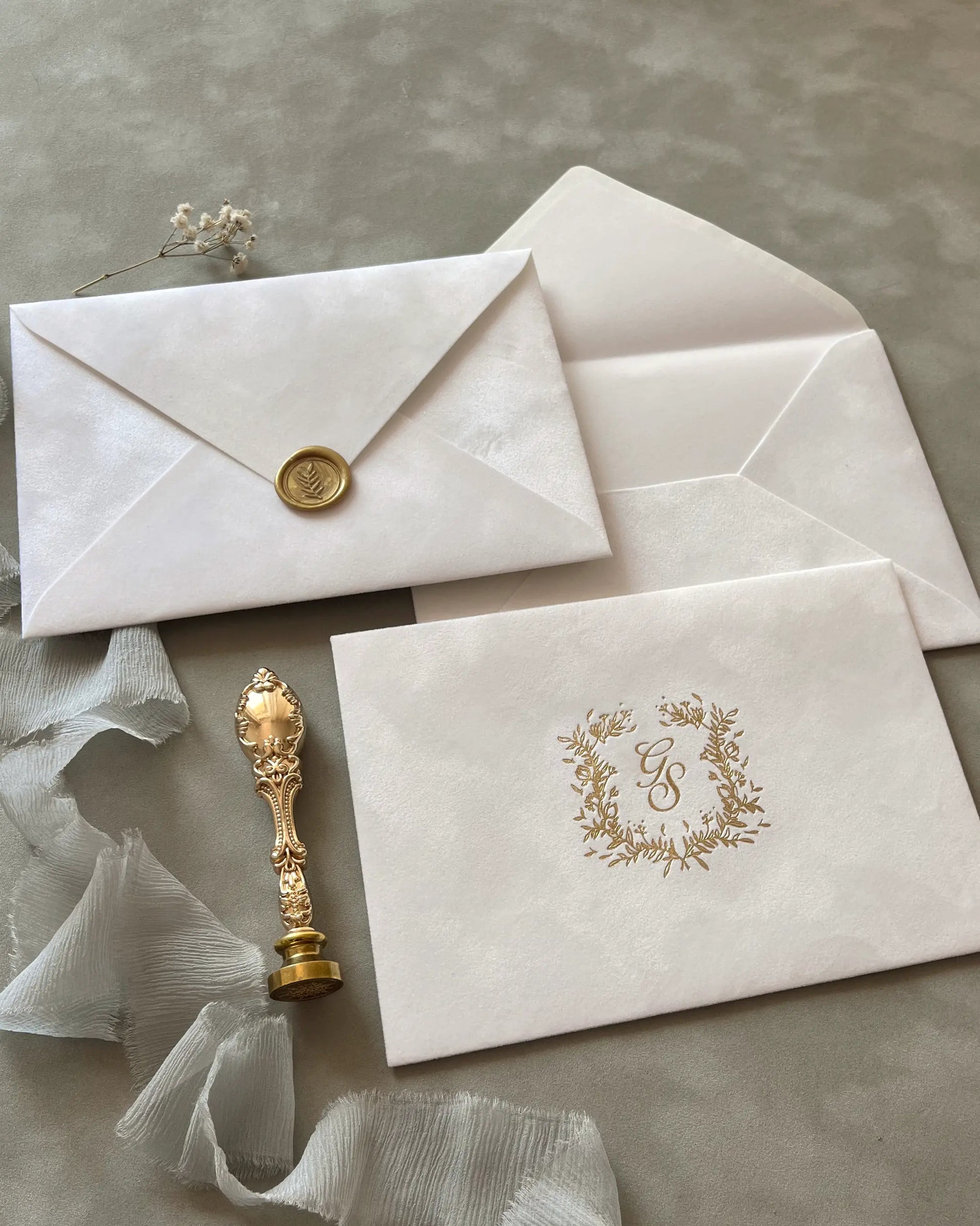 White Velvet Wedding Envelopes with gold wax seal, foil monogram card and wax stamp — Polina Perri