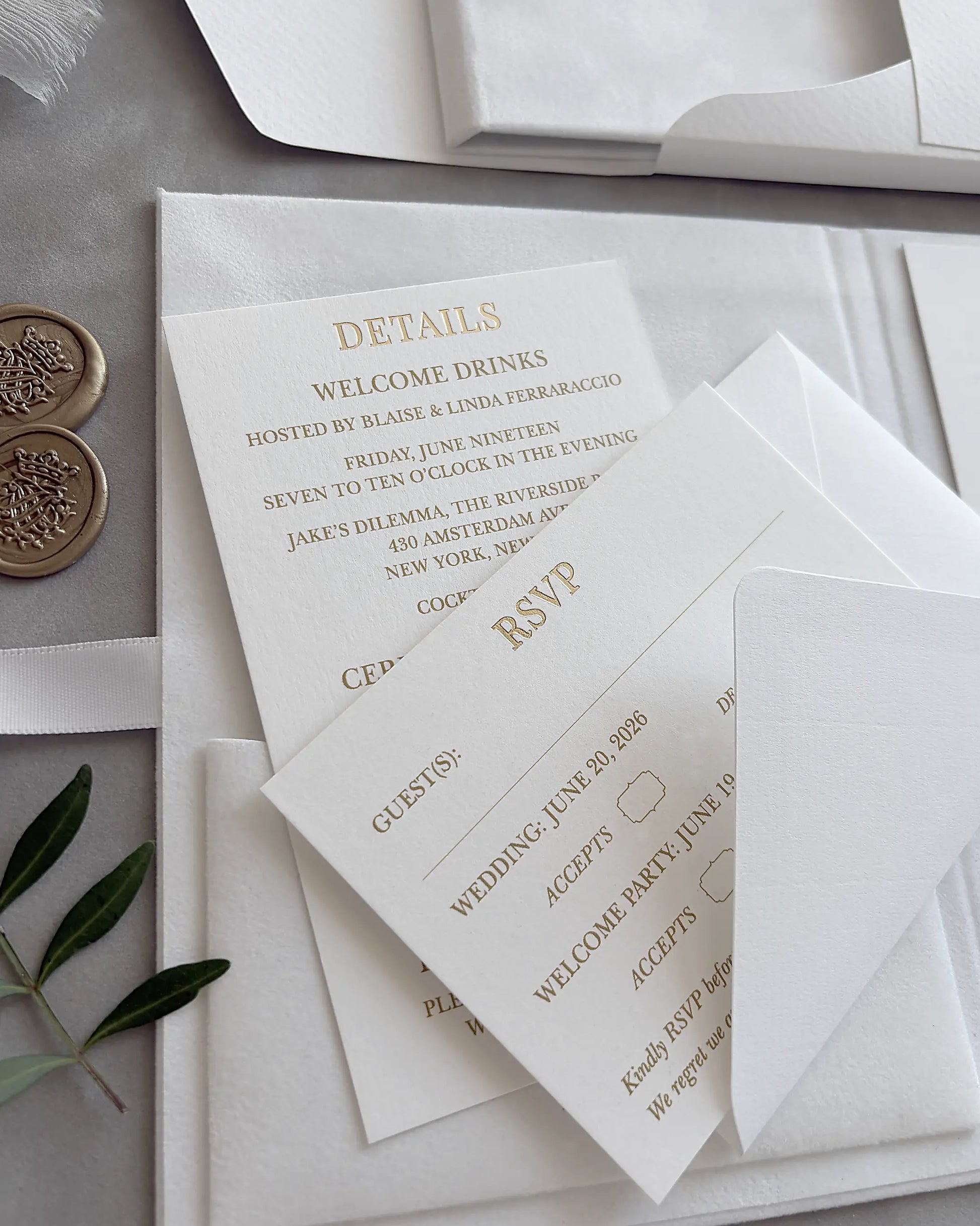 White Velvet Royal Style Folio with Details and RSVP insert cards close-up — Polina Perri
