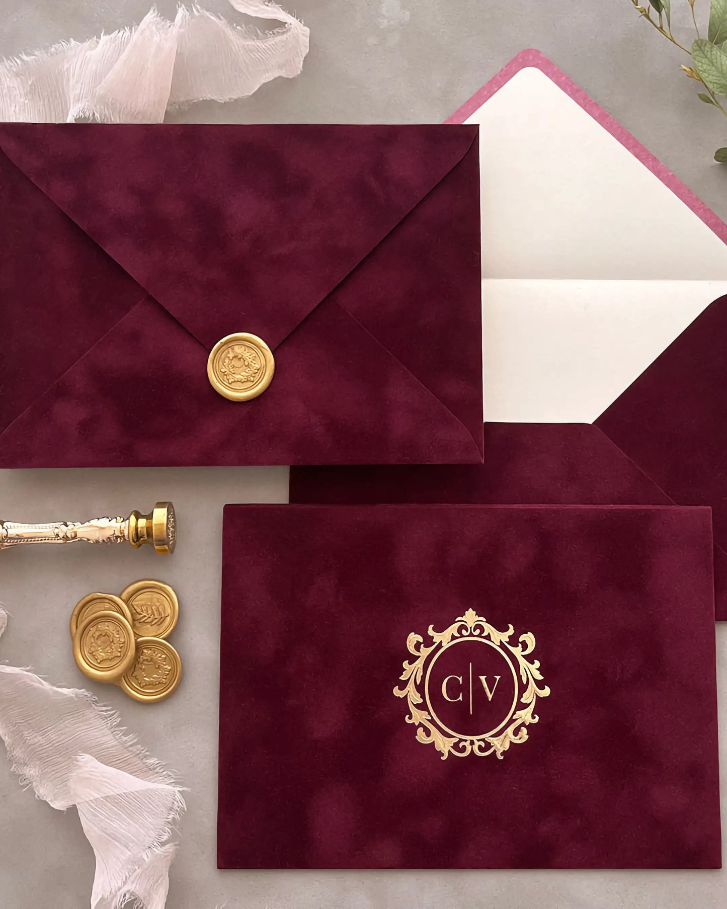 Burgundy velvet envelope with gold wax seal and foil monogram, cream paper lining — Polina Perri